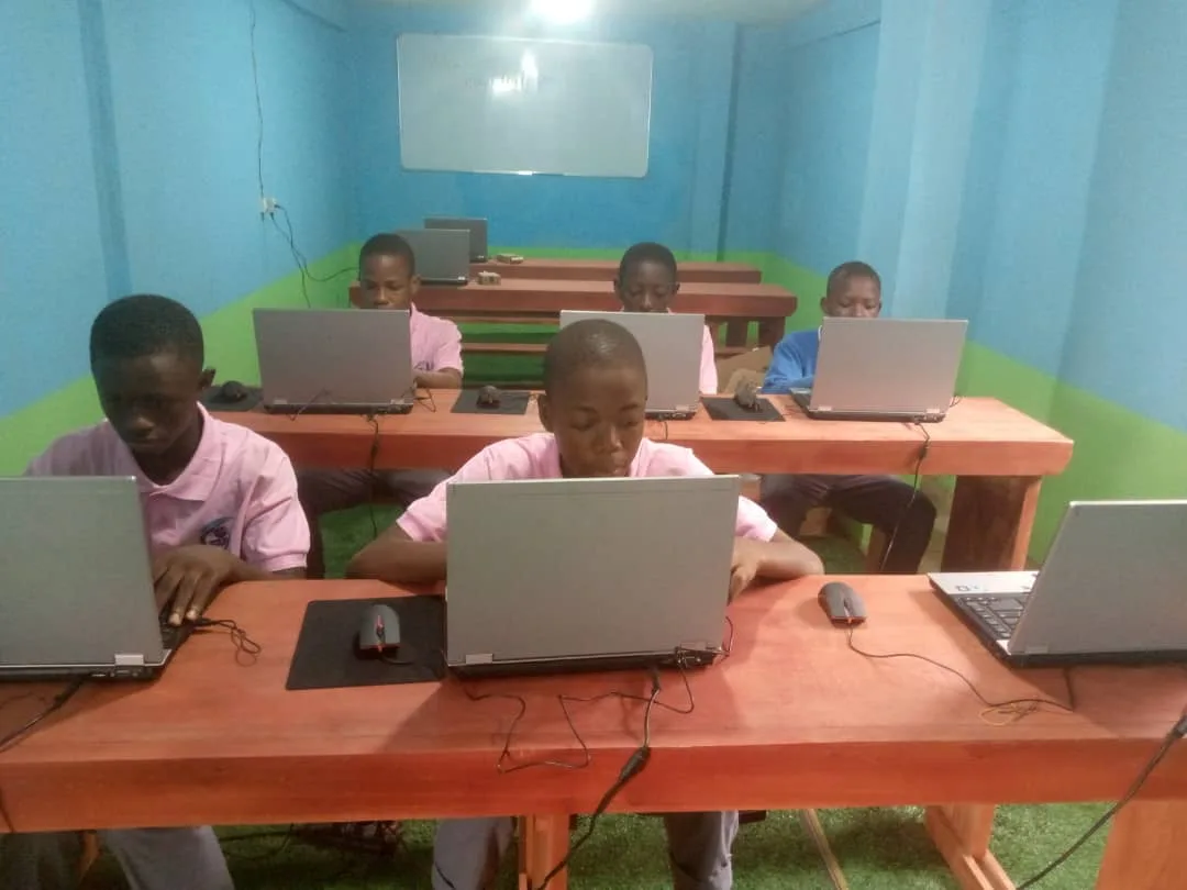 Salle informatique de BGS